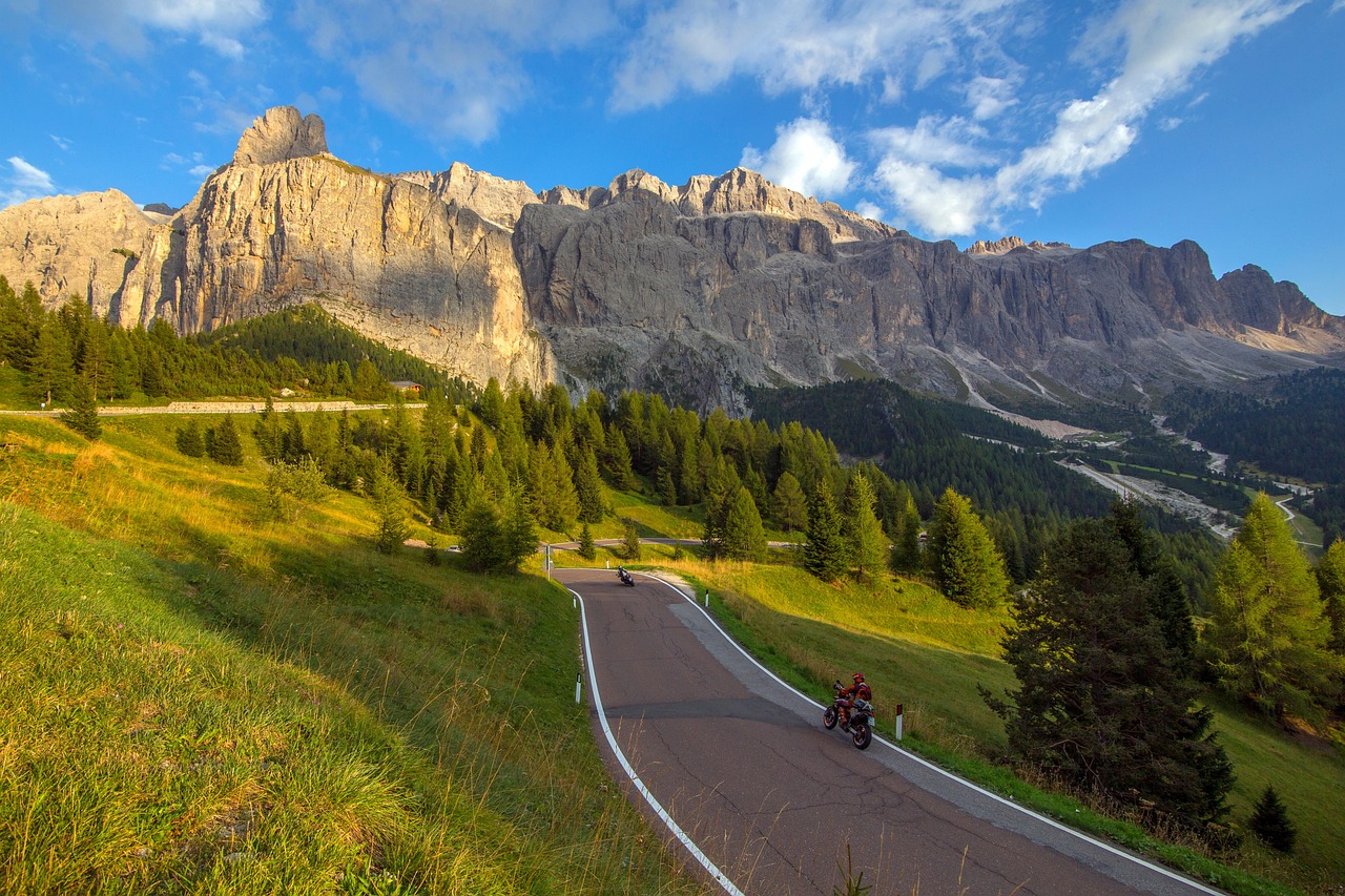 Passo Gardena – Sellaronda – Dolomites Passo Gardena - Sellaronda - Dolomites