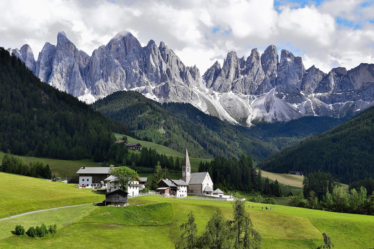 St.Magdalena – Vilnöss – Geislerspitzen St.Magdalena - Vilnöss - Geislerspitzen